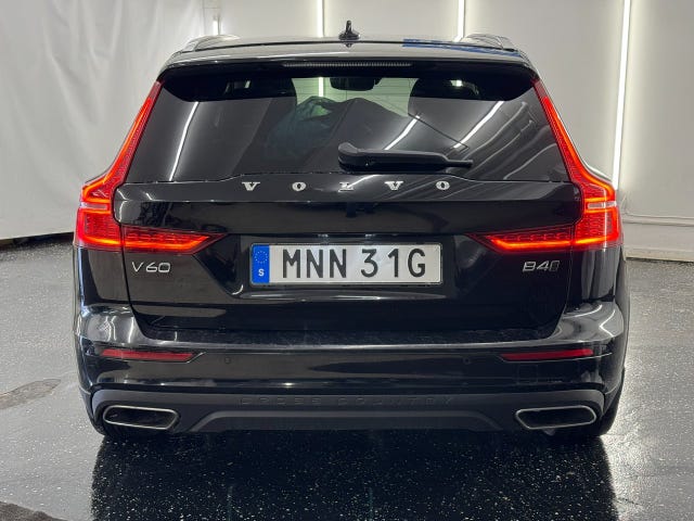 Volvo V60 Cross Country 2022 – bild 4