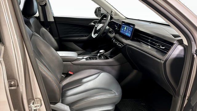 MG HS 2024 – bild 3