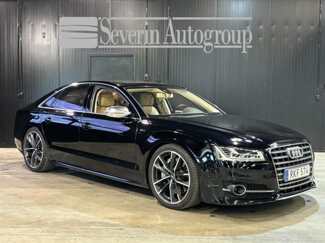 Audi S8 2015