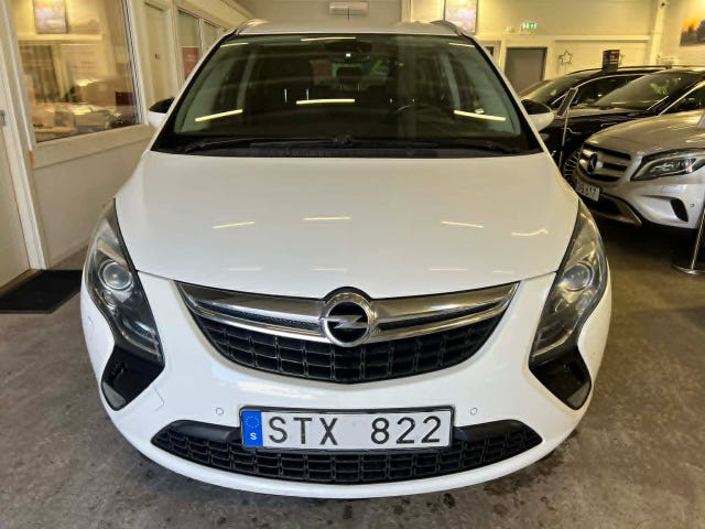 Opel Zafira Tourer 2012