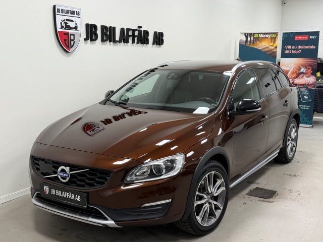 Volvo V60 Cross Country 2016