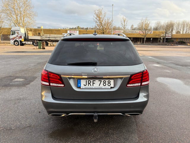 Mercedes-Benz E220 2016 – bild 3
