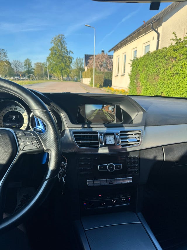Mercedes-Benz E220 2014 – bild 4