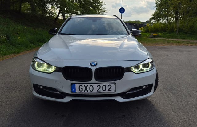 BMW 320d 2014 – bild 2