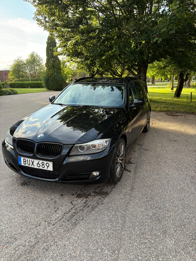 BMW 320d 2011