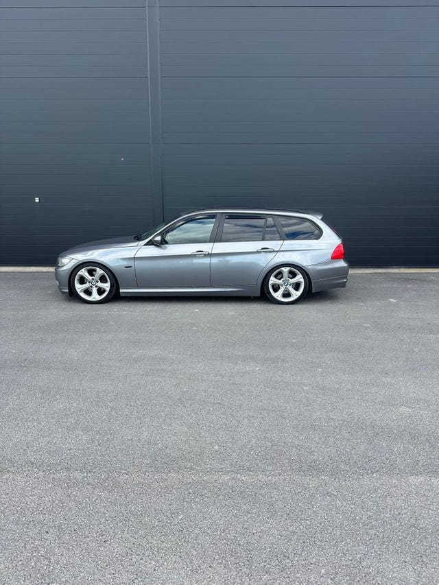 BMW 320d 2010