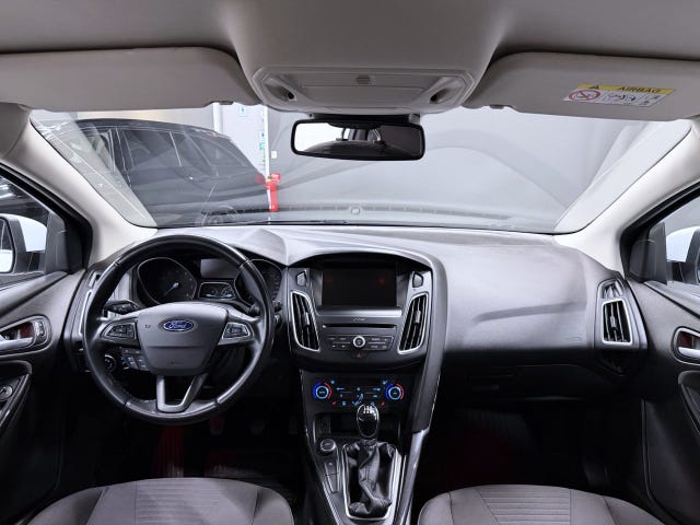 Ford Focus 2016 – bild 3