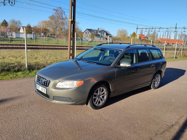 Volvo V70 2011