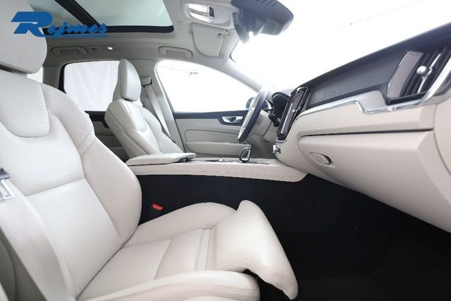 Volvo XC60 2025 – bild 4