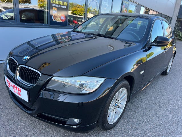 BMW 318i 2011