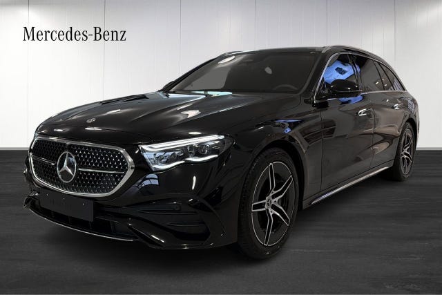 Mercedes-Benz E300 2026