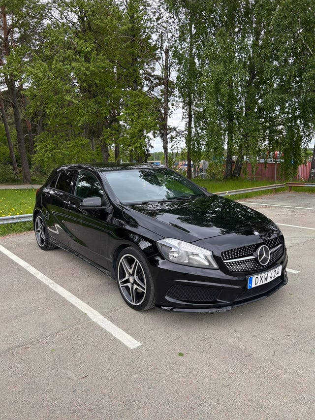 Mercedes-Benz A180 2015