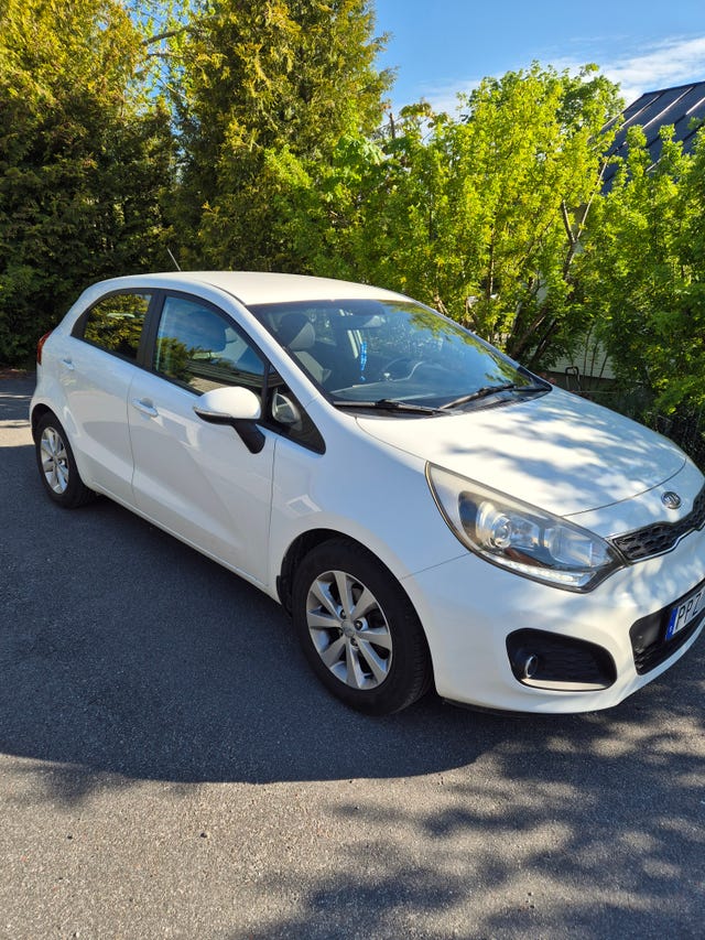Kia Rio 2012