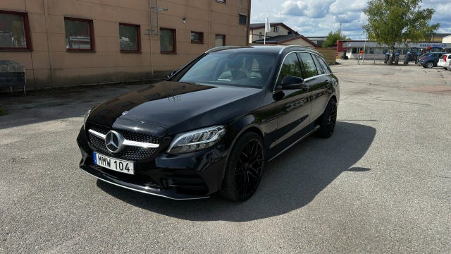 Mercedes-Benz C300 2020