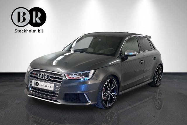 Audi S1 2015