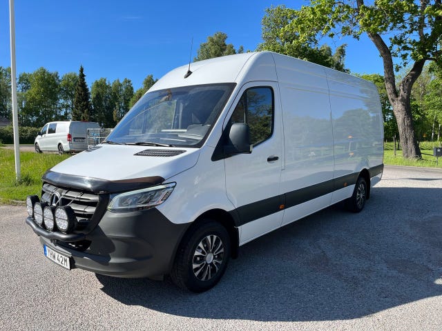 Mercedes-Benz Sprinter 317 2024
