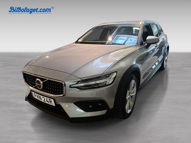 Volvo V60 Cross Country 2024