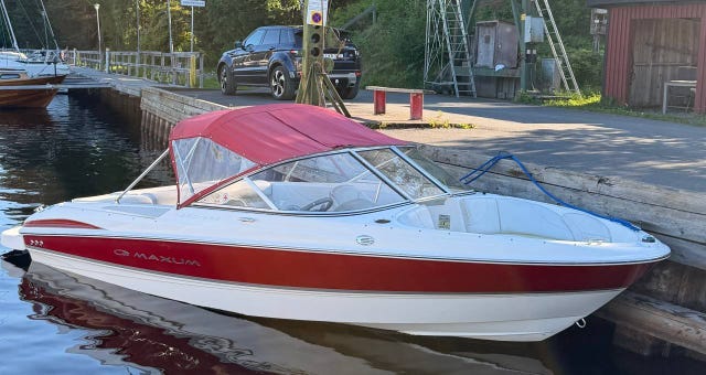 Maxum 1800 SR3 2007 Nyservad & Nya bälgar