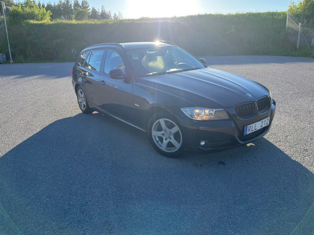 BMW 320d 2011