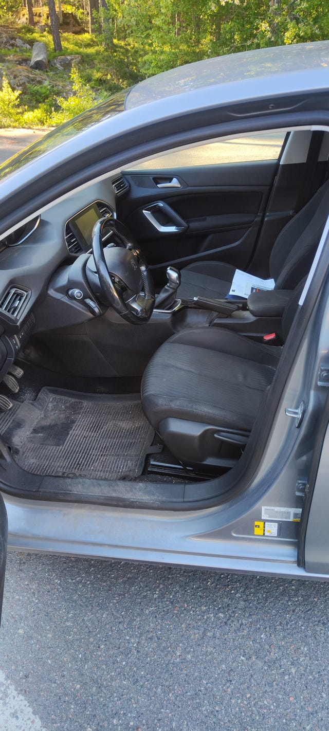 Peugeot 308 2014