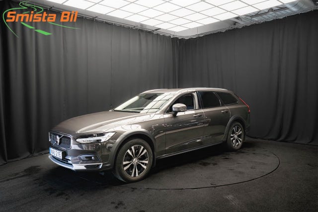 Volvo V90 Cross Country 2021