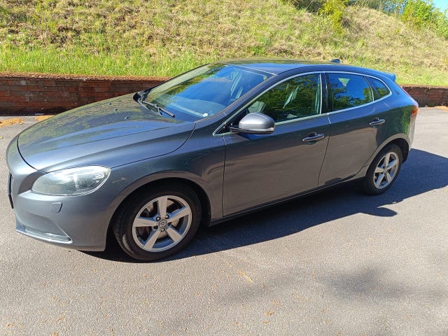 Volvo V40 2013