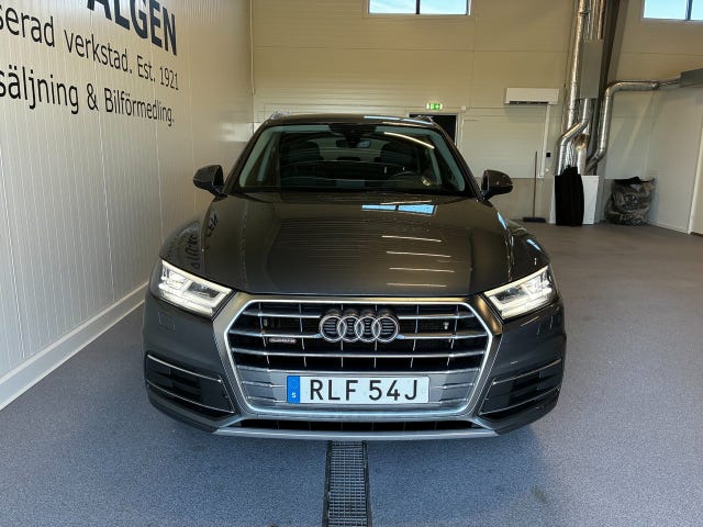 Audi Q5 2019 – bild 2