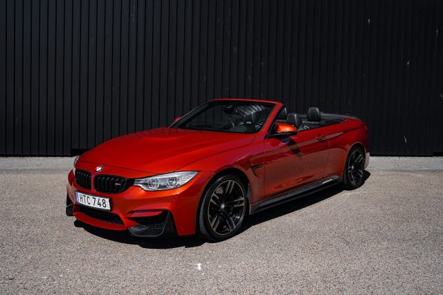 BMW M4 2015