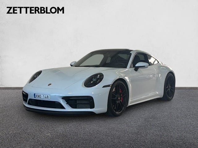 Porsche 911 Carrera 4 GTS 2023