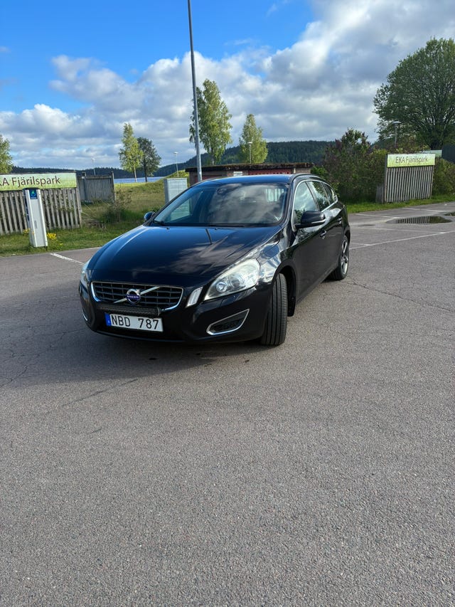 Volvo V60 2013