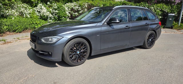 BMW 330d 2013