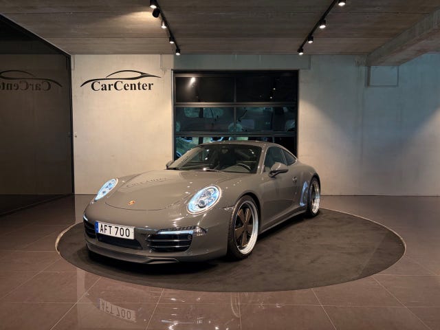 Porsche 911 Carrera S 2014