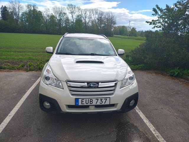 Subaru Outback 2014