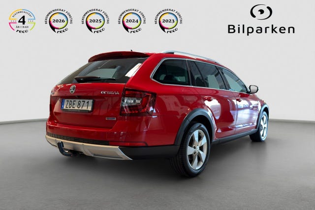 Skoda Octavia Scout 2018 – bild 2