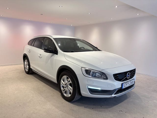 Volvo V60 Cross Country 2016 – bild 3