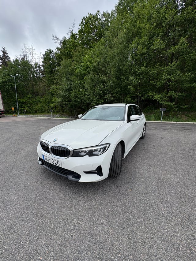 BMW 320d 2020 – bild 2