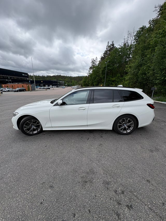 BMW 320d 2020 – bild 3