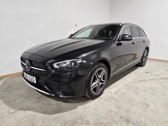 Mercedes-Benz E300 2021