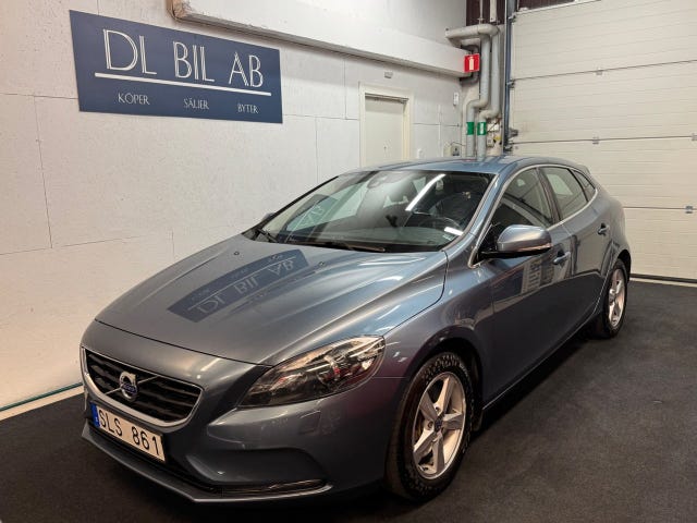 Volvo V40 2013