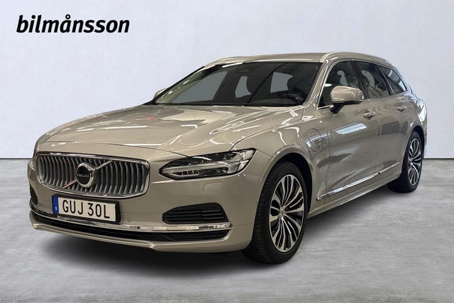 Volvo V90 2025