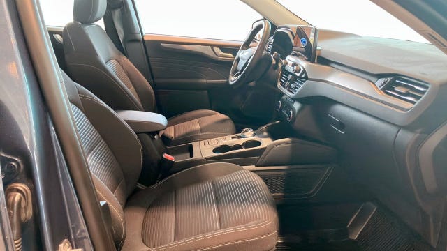 Ford Kuga 2023 – bild 3
