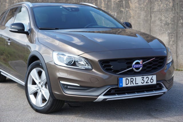 Volvo V60 Cross Country 2016 – bild 3
