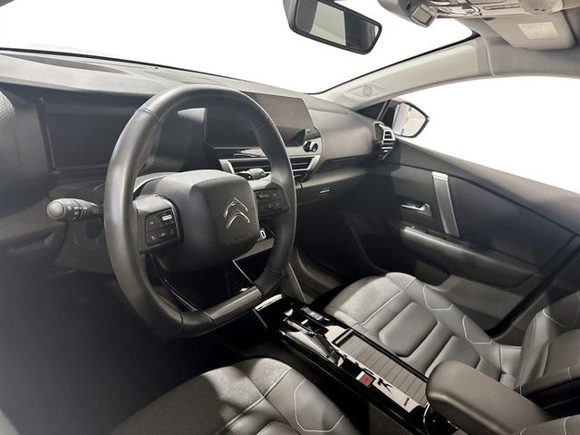 Citroen C4 X 2023 – bild 4