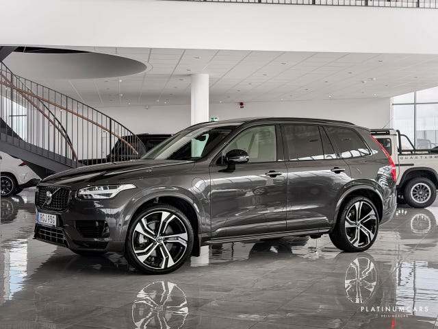 Volvo XC90 2025