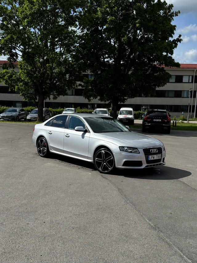 Audi A4 2011