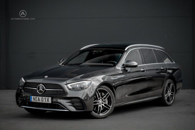Mercedes-Benz E300 2021