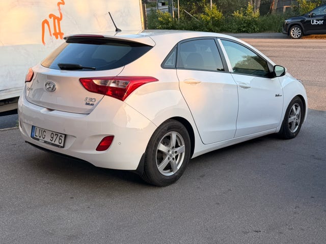 Hyundai i30 2014 – bild 4