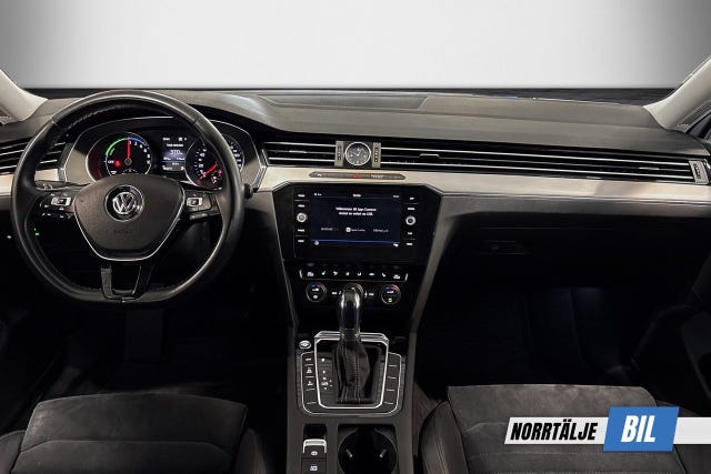 Volkswagen Passat 2018 – bild 3
