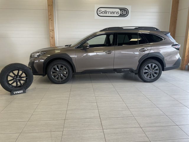 Subaru Outback 2025