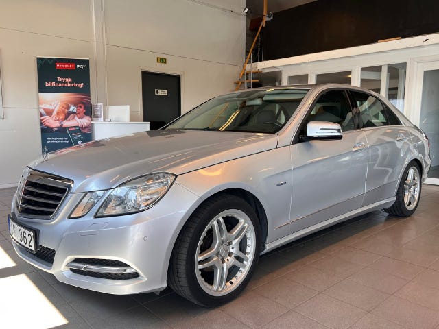 Mercedes-Benz E220 2011